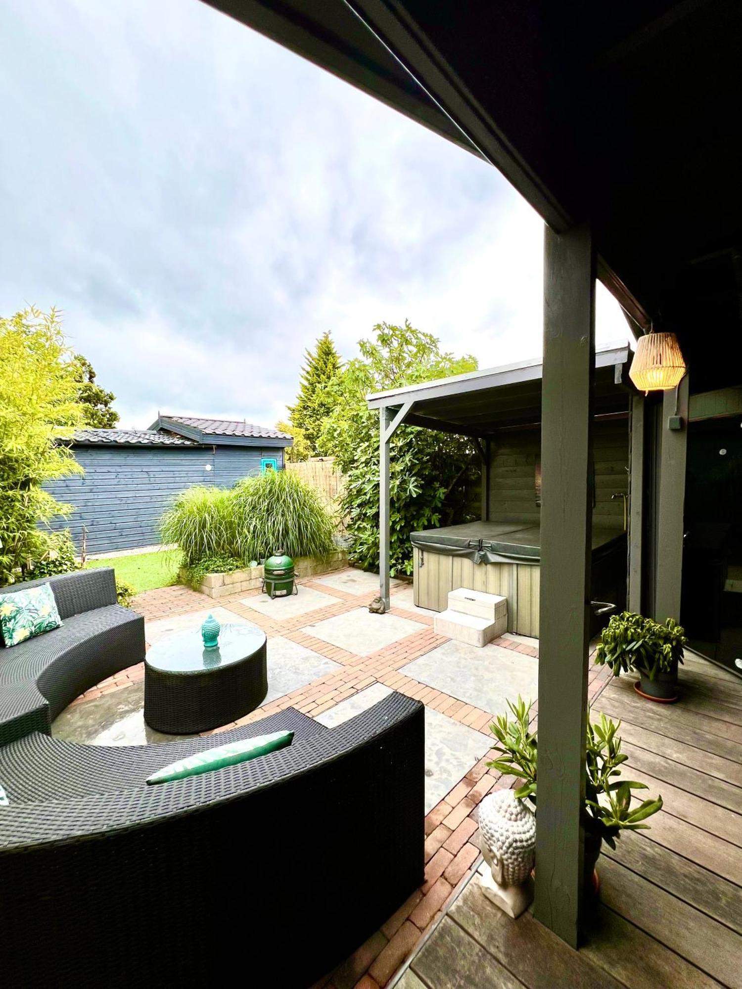 Buddha Style Family House & Jacuzzi & Sauna Near Amsterdam Vijfhuizen Exterior foto